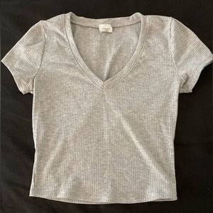 tilly’s ribbed grey shirt